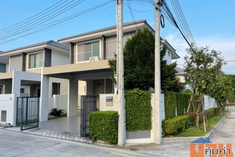 Life in the Garden, Ban Chang *** Corner House for Rent ***