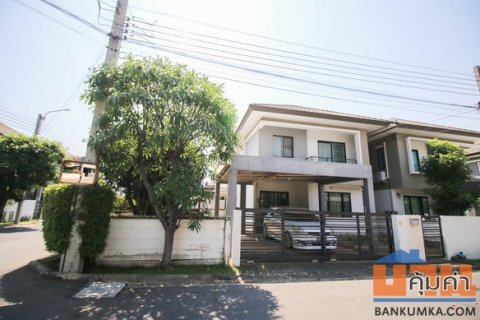 ขายบ้านเดี่ยว 2 ชั้น อารียา โคโม่ 2 บางนา วงแหวน กม.10 เทพารักษ์ บางพลี 55.5 ตร.ว ต่อเติม หลังมุม กู้เกินได้