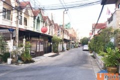 ให้เช่าทาวน์เฮ้าส์ นวมินทร์ 135 32/271 18 ตรว. 2 ชั้น 2 ห้องนอน 2 ห้องน้ำ 1 ห้องครัว แอร์ 3 ตัว 7000 บ.