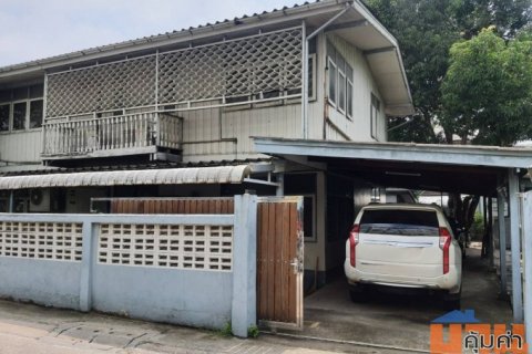 ขายบ้านเดี่ยว พื้นที่ 88 ตรว. เข้าซอยเพชรเกษม 68 เพียง 500 เมตร เหมาะเป็นที่อยู่อาศัย และทำธุรกิจ