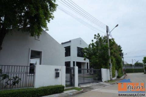 ขายด่วน บ้านหรูแปลงใหญ่ โครงการบุราสิริ รังสิต (Burasiri Rangsit)  เจ้าของขายเอง