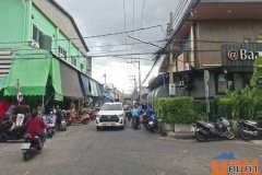 ขายบ้านพร้อมที่ดิน ทำเลค้าขาย อยู่กลางใจตลาด.4.มุมเมือง
