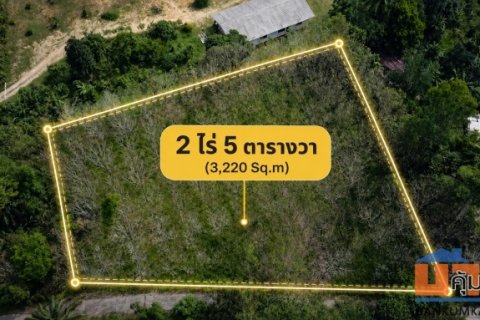ขายที่ดินบางม่วง ตะกั่วป่า พังงา 2 ไร่ 5 ตร.ว. ใกล้ถนนเพชรเกษมเพียง 130 เมตร