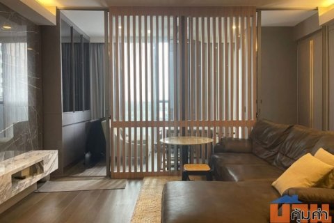 ขายคอนโดไซมิส เอ๊กซ์คลูซีพ ควีนส์ สิริกิติ์ ชั้น 9 เฟอร์นิเจอครบพร้อมอยู่ ทำเลดี เดินทางสะดวก