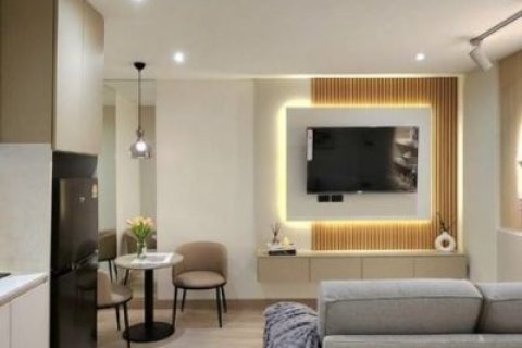 103 คอนโด 2 ทำเล ถ.นิมมาน ใกล้ ม.เชียงใหม่ ห้างเมญ่า เฟอร์นิเจอร์ครบพร้อมเข้าอยู่ (ซื้อลงทุนปล่อยเช่ารายวัน Airbnb ได้)