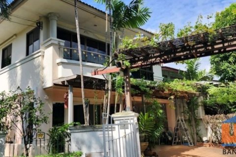 ขายบ้านเดี่ยว 2 ชั้น ม.ศุภาลัยออร์คิดปาร์ค 2 ซ.บางแวก 81 หันหน้าทิศใต้ ใกล้ซีคอนบางแค ถูกสุดในย่านนี้