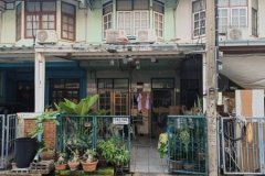 ขายทาวน์เฮ้าส์ 2 ชั้น หมู่บ้านอยู่เจริญ 542 ทำเลดี เดินทางสะดวก