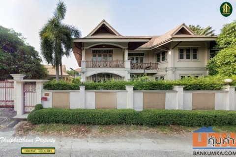 ขายด่วนบ้านสร้างเอง หลังใหญ่ 245 ตารางวา ใกล้สำนักงานเขตทวีวัฒนา