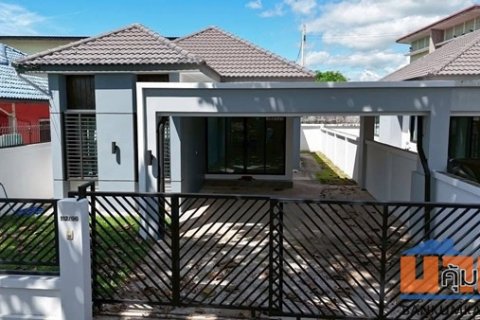 ขายบ้านเดี่ยวชั้นเดียว 50 ตร.วา ไร่กล้วย ศรีราชา พร้อมอยู่ ทำเลน่าอยู่ เหมาะทั้งอยู่อาศัยและลงทุน Tel 06-28926536