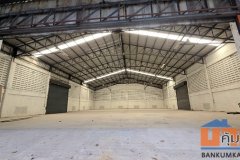 ให้เช่าโกดังรามอินทรา 117 มีนบุรี ขนาดพื้นที่รวม 1,225 ตรม  โกดังสูง 10เมตร  พื้นรับน้ำหนัก 3ตัน มีรปภ 24 ชัวโมง กล้อง C