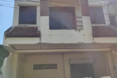 ขายด่วน! ทาวน์เฮ้าส์ เชียงใหม่ 3 ชั้น 3 ห้องนอน ทำเลดี ราคาพิเศษ เจ้าของขายเอง โทร 088-2852080