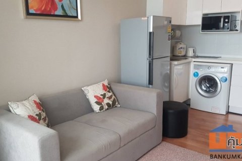 ให้เช่าเดอะโคสต์คอนโด ขนาด 2 นอน 1 น้ำ ตกแต่งสวย พร้อม้ฟอร์นิเจอร์ครบ อยู่สี่แยกบางนา ใกล้BTS Bangna 150 ม.