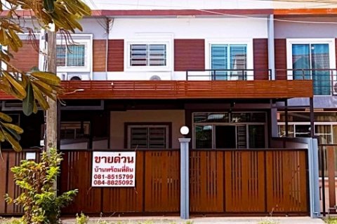 ขายทาวน์โฮม 2 ชั้น หมู่บ้านปัทมาภรณ์ ขนาด 33 ตร.ว. วังม่วง สระบุรี