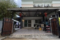 หมู่บ้านโนโววิลล์ ลำลูกกาคลอง5 30.8ตรว. ทาวน์เฮาส์หลังริม พื้นที่กว้าง พร้อมที่ชาร์จ EV ใกล้สวนน้ำ! 💧