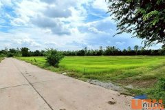 ที่ดินเปล่า 107-2-05 ไร่ ลำสนธิ ลพบุรี ติดถนนสาธารณะ 2 ฝั่ง ขายถูก วิวด้านหน้าเห็นกังหันลม สูงจากระดับน้ำทะเล 85 M.