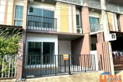 ขายทาวน์เฮ้าส์ 2 ชั้น 17 ตร.ว.หมู่บ้านสินนครวิลล์ ประชาอุทิศ–คู่สร้าง ทำเลดี ราคาเพียง 1.9 ล้าน (ฟรีโอน)