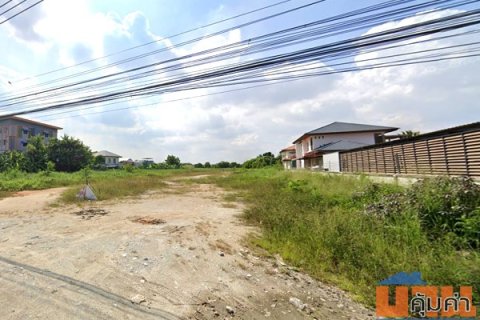 ที่ดินติดถนน เทพารักษ์ สมุทรปราการ เนื้อที่ 26 ไร่กว่า เดินทางสะดวก