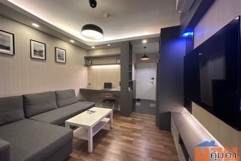 ขายคอนโด A Space Me สุขุมวิท 77 ชั้น 2 วิวสระว่ายน้ำ ตกแต่งครบ พร้อมอยู่