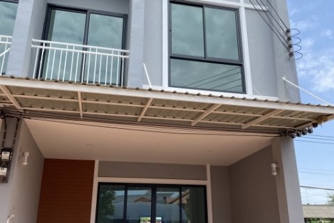 ขายตึกแถวใหม่ ใกล้สถานีรถไฟบ้านเกาะ – ทำเลดีมาก เหมาะเปิดธุรกิจ จังหวัดนครราชสีมา