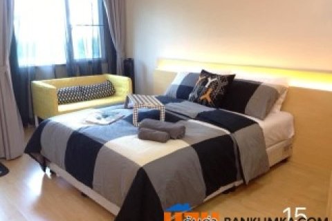 ห้อง28 ตรม. ใกล้สุวรรณภูมิ แต่งสวย พร้อมอยู่ ให้เช่า 10,000 081-3755244