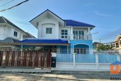 ขายบ้านเดี่ยว 2 ชั้น หมู่บ้านบ้านสวนราชา เกษตร-นวมินทร์ ทำเลดี ราคาเพียง 6.8 ล้าน