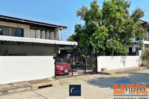 ขายที่ดินแถมสิ่งปลูกสร้างพร้อมผู้เช่า 59 ตร.ว. ซอยนวมินทร์33 ถูกที่สุดในทำเลนี้