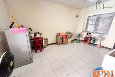 ห้องเอื้ออาทร สุวรรณภูมิ2 ห้องมุมติดบันได