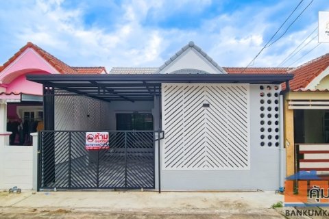 ขาย บ้านเดี่ยว 1ชั้น ย่านหนองจอก เลียบวารี มบ.นันทวัน5 ถ.เลียบวารี11 คู้ขวา รีโนเวทใหม่ ต่อเติมเต็ม พร้อมอยู่