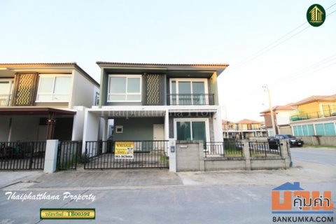 หมู่บ้านโกลเด้น นีโอ บางนา-กิ่งแก้ว บ้านใหม่ หลังมุม ทำเลดี ถนนกิ่งแก้ว