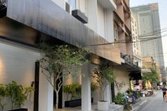 ขายโรงแรม ย่านใจกลางเมือง ซอยสีลม 22  ใกล้ BTS