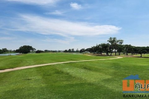 ขายสนามกอล์ฟ ติดแม่น้ำท่าจีน 18 หลุม ติดแม่น้ำ ใกล้กรุงเทพ