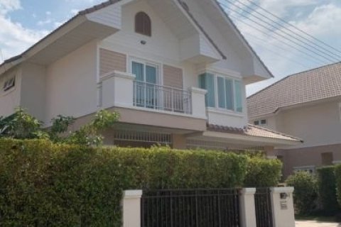 The Esteem บ้านสวย เฟอร์ครบ ทำเลดี ใกล้ตลาดหลายแห่ง / แหล่งชุมชนสันกำแพงสายเก่า