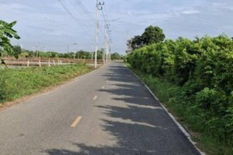 ขายที่ถมแล้วบางส่วน  2 ไร่ ติดถนนสองด้าน  ต.บ้านโพธิ์ อ.บ้านโพธิ์ จ.ฉะเชิงเทรา