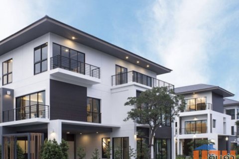 ให้เช่าบ้านเดี่ยว 3 ชั้น หมู่บ้านลุมพินี อ่อนนุช–บางนา เฟอร์นิเจอร์ครบ พร้อมอยู่