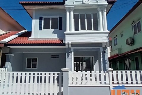 ขายด่วน! บ้านแฝด 2 ชั้น 3 ห้องนอน 2 ห้องน้ำ เนื้อที่ 35 ตรว. ใกล้ ม.มหิดล แม็คโคร และเซ็นทรัลศาลายา โทร. 084-0803830