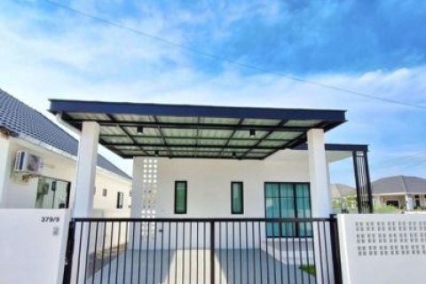 บ้านเดี่ยว หางดง บ้านค่อนข้างใหม่ บรรยากาศสงบ น้ำไม่ท่วม วิวภูเขา ใกล้โรงเรียนนานาชาติ