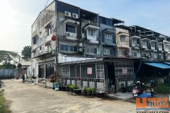 ขายอาคารพาณิชย์ หมู่บ้านเสนาวิลล่า 84 ซอยแฮปปี้แลนด์ ถนนลาดพร้าว บางกะปิ กรุงเทพมหานคร