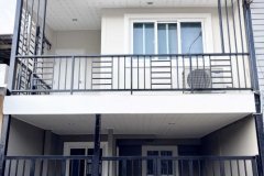 หมู่บ้านรัตนธานี ทาวน์เฮ้าส์ 20 ตรว. อยู่หลังโลตัส บางนา