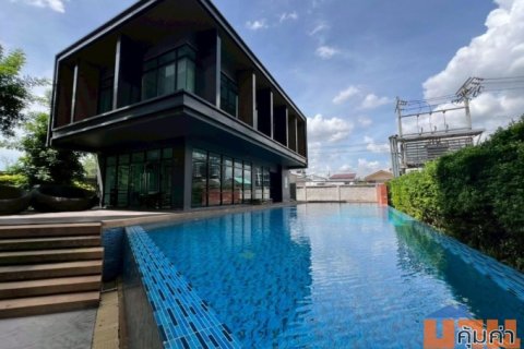 ขายคอนโดพร้อมอยู่ Groove Lasalle 52 ห้องใหม่ หัวมุม วิวสระน้ำ เพียง 1.98 ล้านบาท ห้องใหม่ ไม่เคยเข้าอยู่