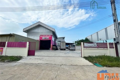 ขายโกดัง พร้อมออฟฟิศ และที่ดินถมแล้ว ขนาดที่ดินทั้ง 2 แปลงรวม 251 ตรว. คลองขวาง นนทบุรี