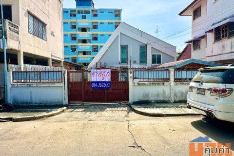 ขายด่วน บ้านเดี่ยว 2 ชั้น หมู่บ้านนวนคร 64 ตร.ว.