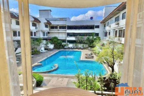 คอนโด Hillside 4 ห้องมุม วิวสระว่ายน้ำ ตรงข้าม One Nimman เชียงใหม่