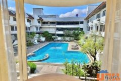 คอนโด Hillside 4 ห้องมุม วิวสระว่ายน้ำ ตรงข้าม One Nimman เชียงใหม่