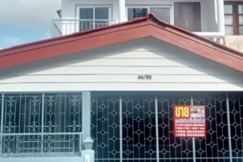 ขายทาวน์เฮาส์ 2 ชั้น หมู่บ้านเจริญลาภ 3 ปทุมคลอง 4 คลองหลวง บิ้วอินใหม่ ใกล้ม.ธรรมศาสตร์ ถูกสุดในย่านนี้