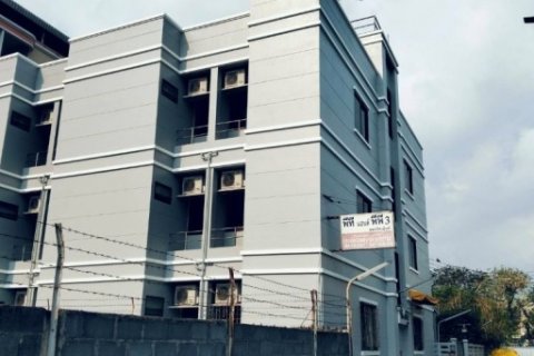 ขายอพาร์ทเม้นท์ PT&PP3 3 ชั้น ขนาด 150 ตร.ว. ซอยลาดพร้าว 80 แยก10 ใกล้ MRT ลาดพร้าว 71