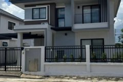 บ้านเดี่ยว โครงการเคหะสันกำแพง บ้านสภาพดี พร้อมอยู่ เฟอร์ครบ ใกล้ตลาด–โลตัส–7-11 ในระยะเดินถึงได้