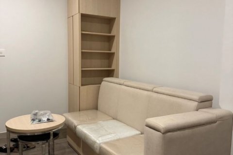 ขายคอนโด The SHADE สาทร 1 ทำเลใจกลางเมือง เฟอร์ครบพร้อมอยู่ ใกล้ One Bangkok – MRT ลุมพินี