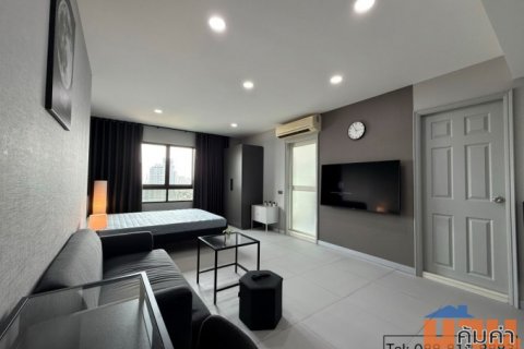 ขายคอนโดลุมพินี เพลส นราธิวาส - เจ้าพระยา ชั้น 28 อาคาร A ติดแม่น้ำ ถ.พระราม 3 30.20 ตร.ม. ขายถูก โทร 088-818-8883