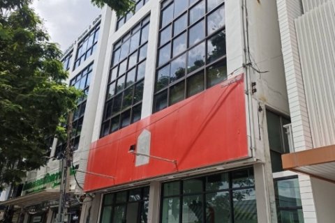 ให้เช่าอาคารทำเลทอง ติดถนนนราธิวาส-ใกล้แยกรัชดา (ยานนาวา)