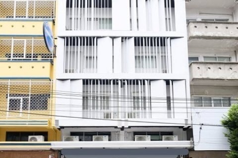 ให้เช่าอาคารพาณิชย์ 2 คูหา 5ชั้นครึ่งรัตนาธิเบศร์ – นนทบุรี ใกล้ สถานีไทรม้า 884ตรม 6ห้องนอน8 ห้องน้ำ เหมาะทำเป็นร้านค้า